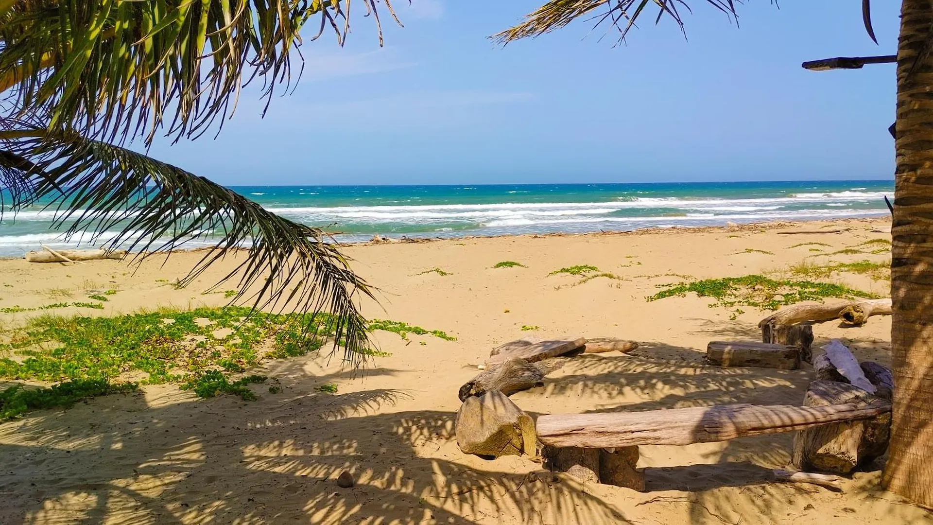 Brisa Atlantico - Secluded Beach La Pina